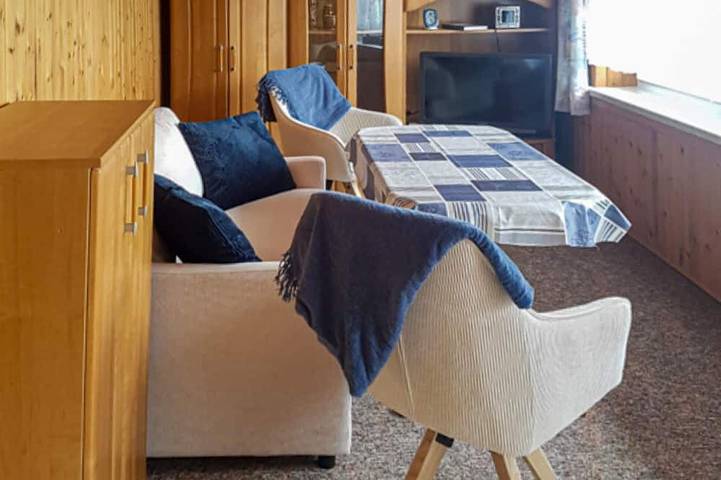 Ferienhaus für 3 Personen, mit Garten in Penzlin - 4