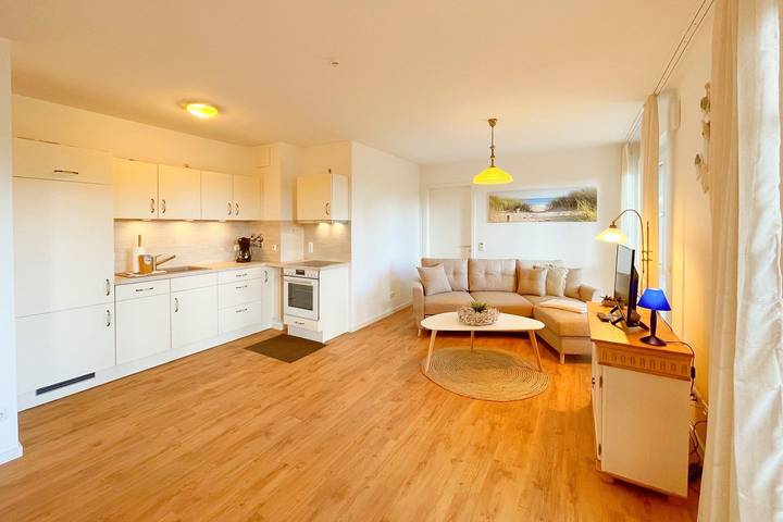 Ferienwohnung für 3 Personen, mit Ausblick und Balkon in Kölpinsee - 2