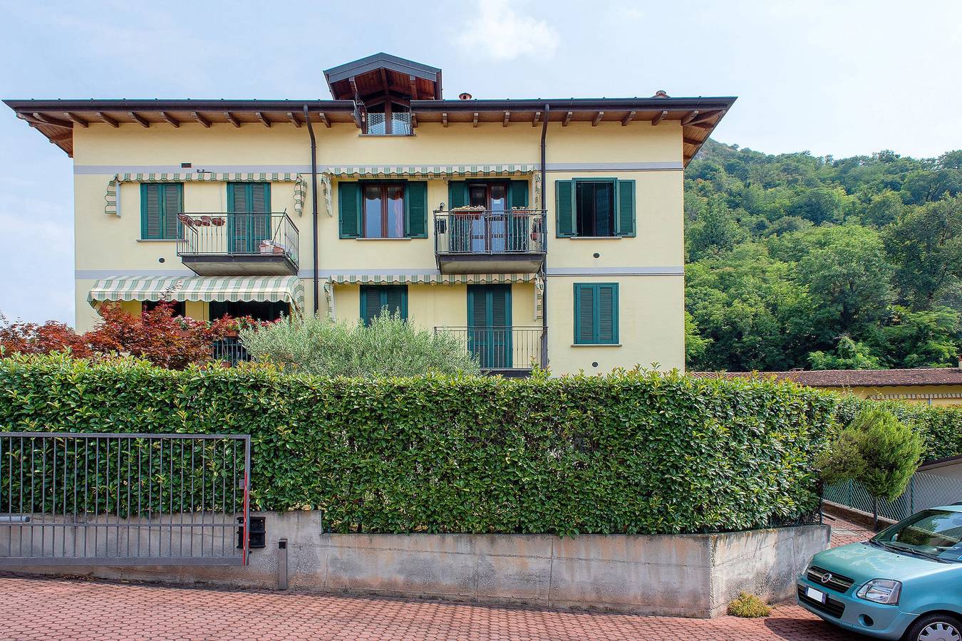 Ganze Wohnung, Apartment 'Maison Adriano Lago Maggiore' mit Wlan in Sangiano, Lago Maggiore (Lombardei)