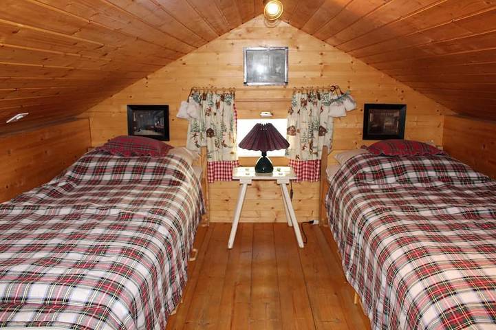 Appartement entier, 3 pièces 1/2 confortable pour 6 personnes : Living - cuisine avec lave-vaisselle - 1 chambre à 2 lit in Grimentz, Anniviers