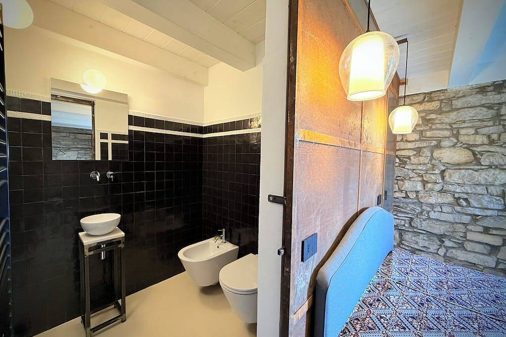 Design country house with pool & sea view - natural idyll between Dolceacqua & the sea in Dolceacqua, Ligurian Alps