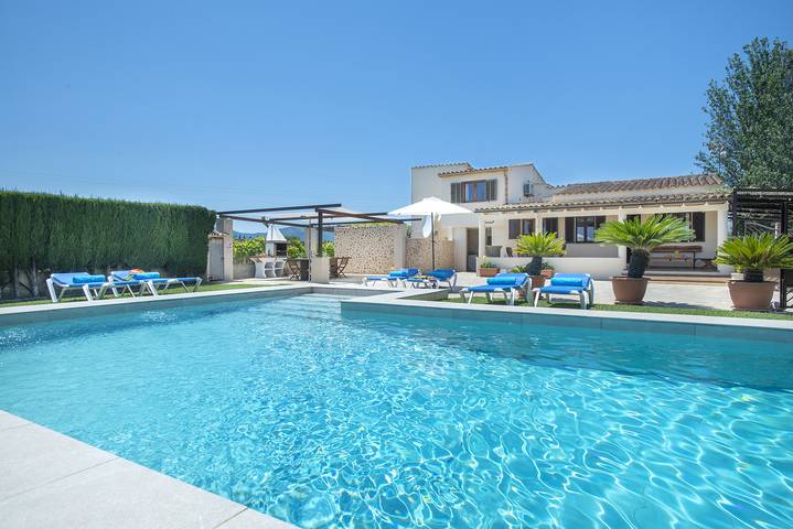 Finca für Gruppen für 6 Personen, mit Ausblick und Garten in Pollença - 3