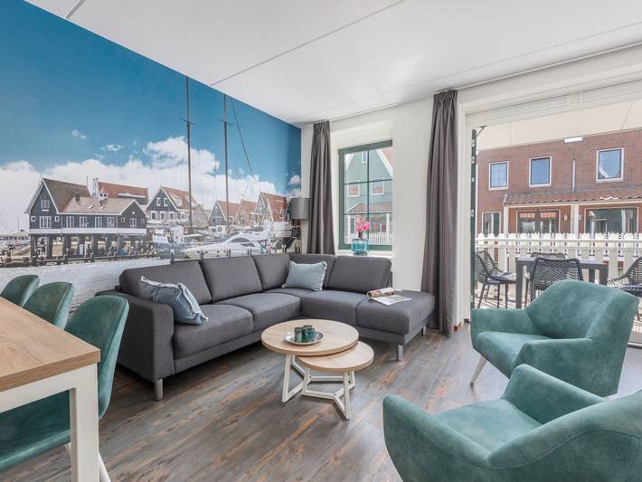 Ferienhaus für 6 Personen, mit Balkon/Terrasse und Terrasse sowie Garten und Pool am Markermeer - 2