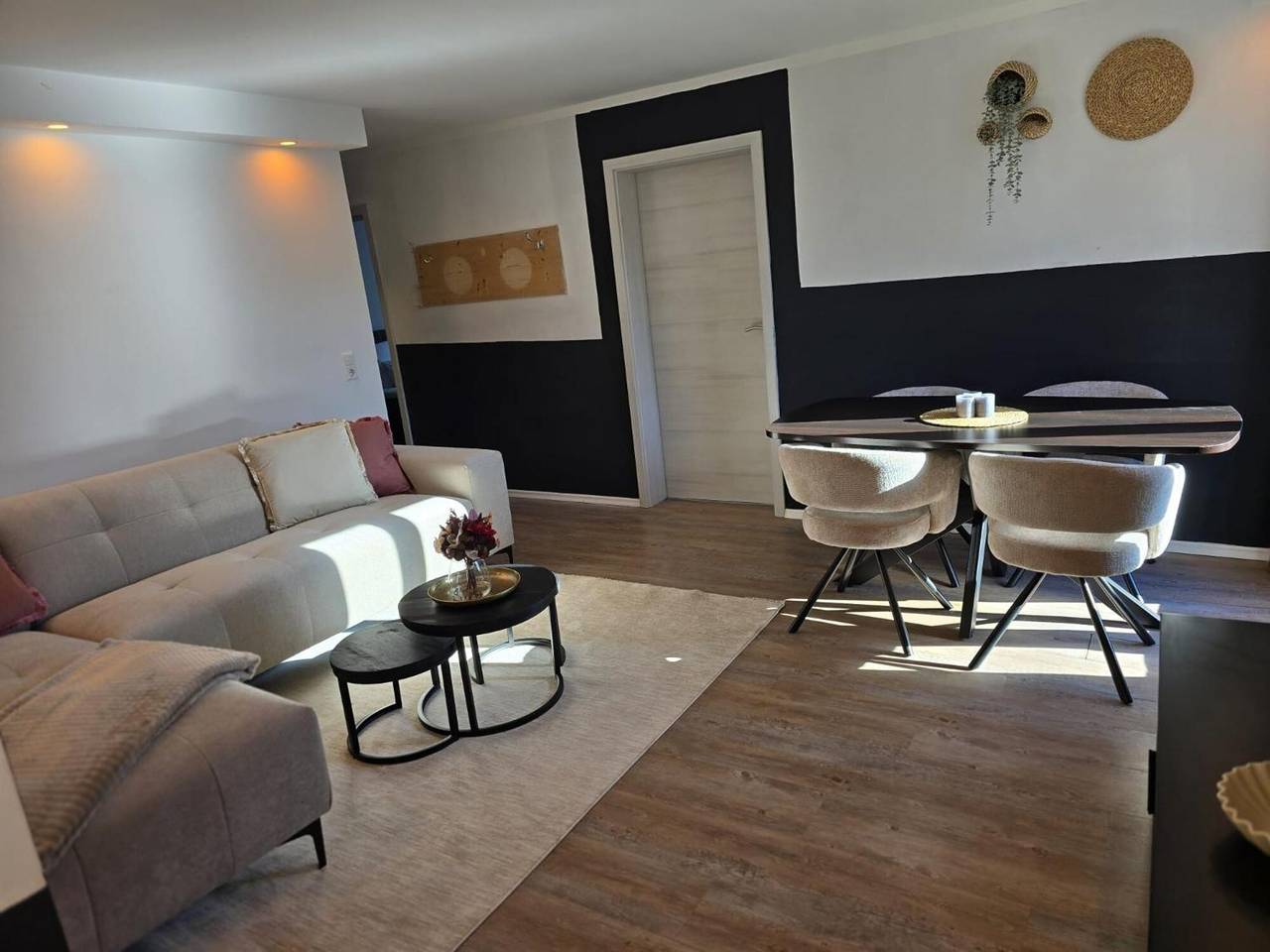 Ganze Wohnung, Apartment „Sauerland“ mit Bergblick, Balkon und Wlan in Schwalefeld, Willingen