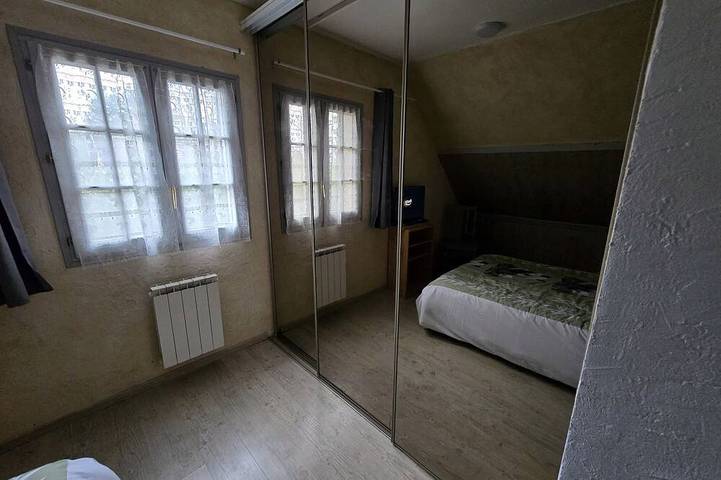 Location de vacances pour 2 personnes, avec piscine à Poilly-lez-Gien - 2