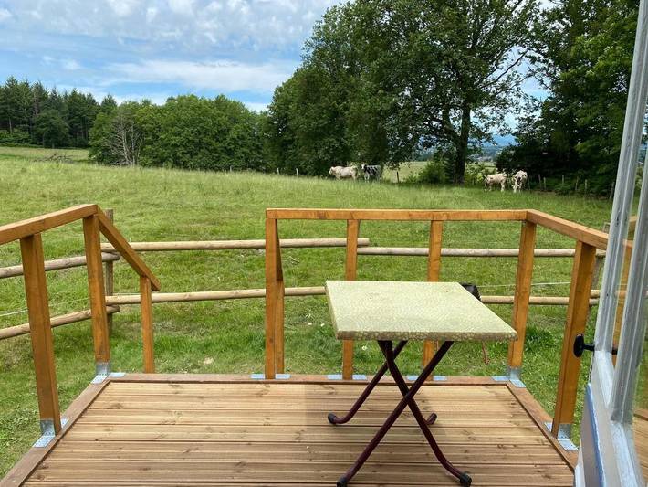 Tente pour 2 personnes, avec vue et jardin dans Nièvre - 3