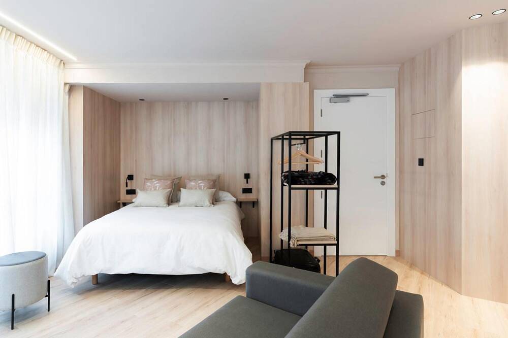 Entire apartment, Apartment 'Ca Gracia 2 Adaptado' with Wi-Fi and Air Conditioning in Bocairent, Valencia Province