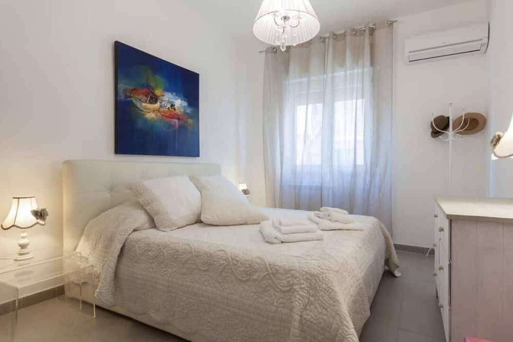 Holiday & House - Learned Prestige Mondello Holidays in Playa Mondello, Palermo