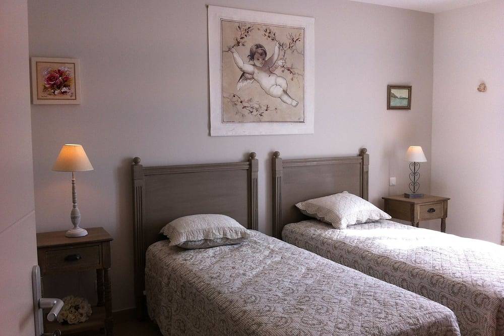 Maison \"Ventoux\" climatisée, piscine privée  -  de 2 à 7 pers maximum in Vaison-la-Romaine, Parc naturel régional du Mont-Ventoux