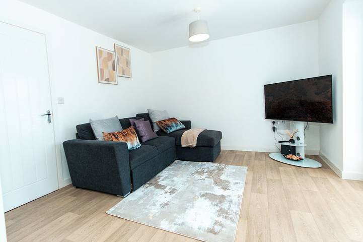 Apartment for 4 people in Coventry