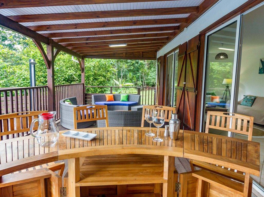 Villa Kyo, sans vis-à-vis, vue mer et montagne in Deshaies, Guadeloupe