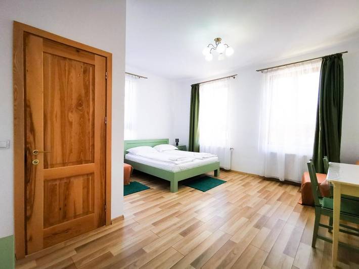 Maison d’hôte pour 4 personnes, avec jardin à Sibiu - 2