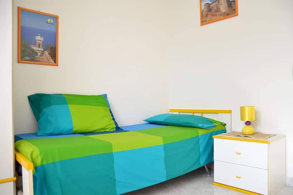 Ganze Wohnung, Ferienhaus im Park von Cilento Agropoli 150 Meter vom Meer entfernt in Agropoli, Cilento