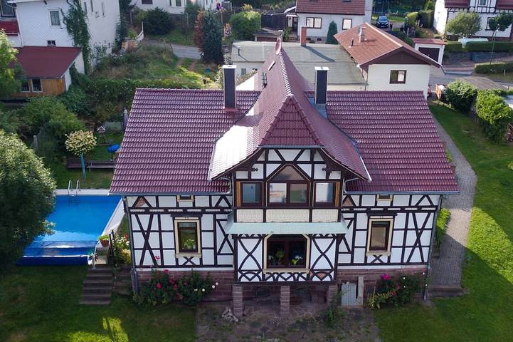 Ferienwohnung für 6 Personen, mit Garten in Tambach-Dietharz