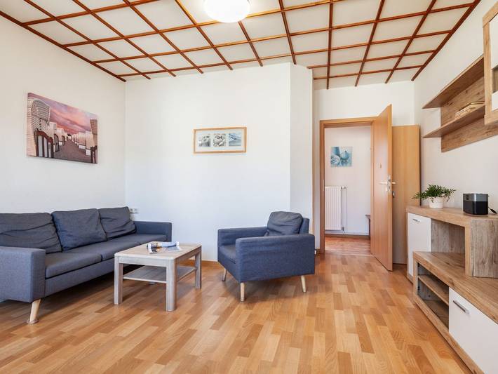Bungalow für 4 Personen, mit Terrasse und Garten in Boltenhagen - 2