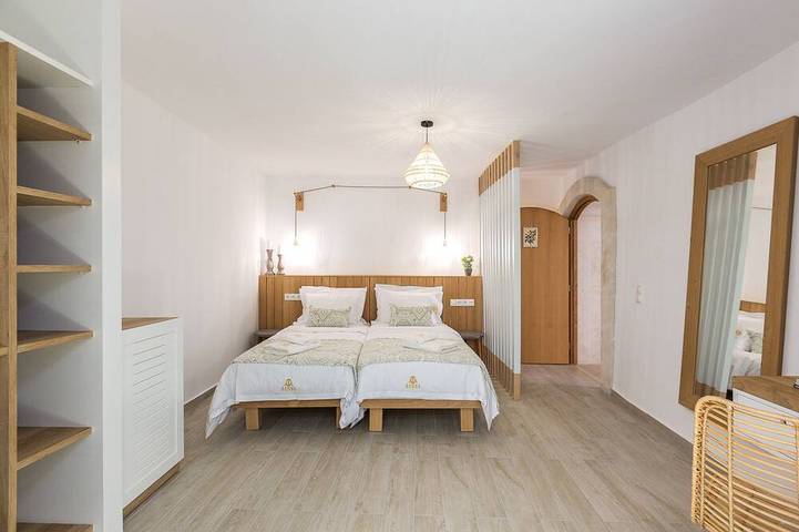 Villa de grande qualité à 2 km de la plage, à pied de tout! in Région de Réthymnon