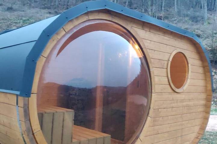 Chalet pour 4 personnes, avec Jacuzzi et Sauna
