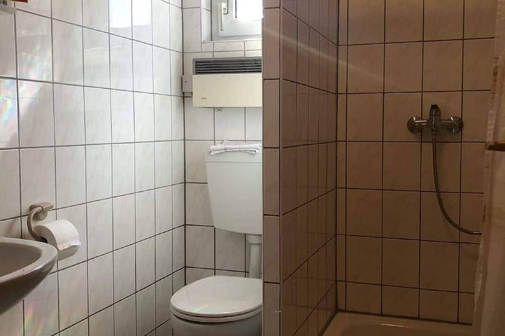 Ganze Wohnung, Zfh/004 - kleiner Bungalow in Strandnähe in Zingst, Fischland - Darß - Zingst