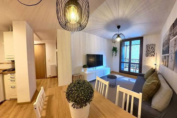Ferienwohnung für 4 Personen, mit Balkon - 1