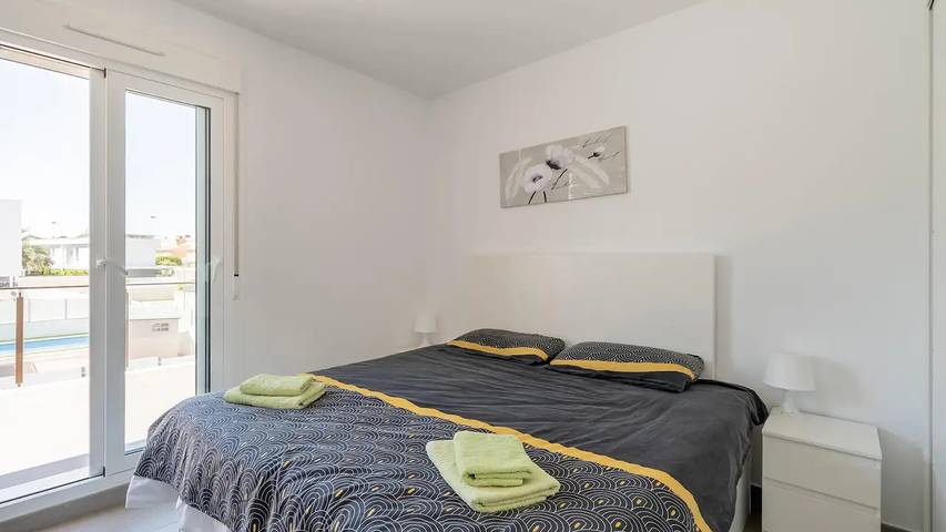 Casa rural para 9 personas, con piscina y jardín en Santa Pola - 3