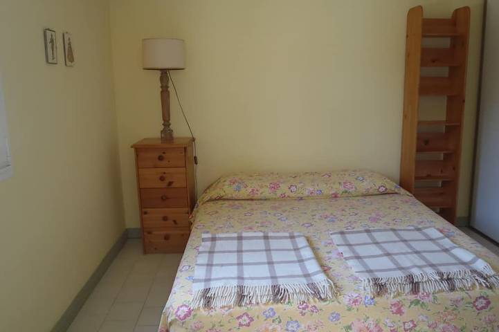 Location de vacances pour 5 personnes, avec jardin et jacuzzi dans Plage d'Agosta - 2