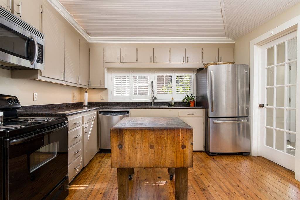 1538 E Jackson Charmantes einstöckiges Haus direkt am Oxford Square! in Oxford (MS), Lafayette County