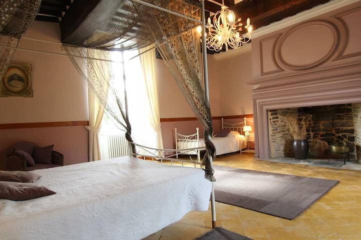 Gîte pour 7 personnes, avec jardin à Bricquebosq - 3