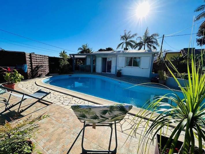 Location de vacances pour 6 personnes, avec piscine et jardin dans Trois Mares - 2