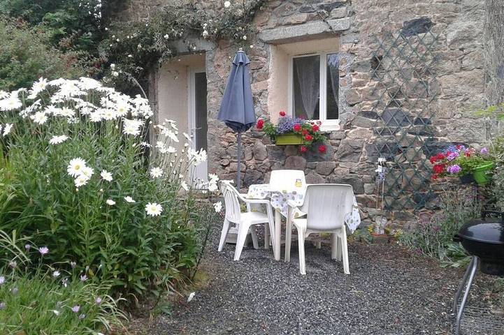 Gîte pour 4 personnes, avec jardin, animaux acceptés