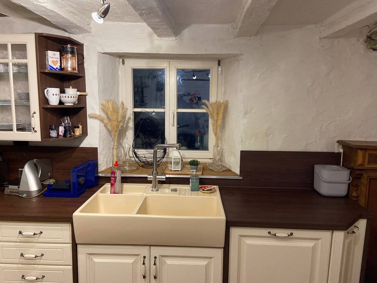 Appartement entier, Appartement "Eifeloase" avec terrasse privée et Wi-Fi in Birresborn, Eifel volcanique