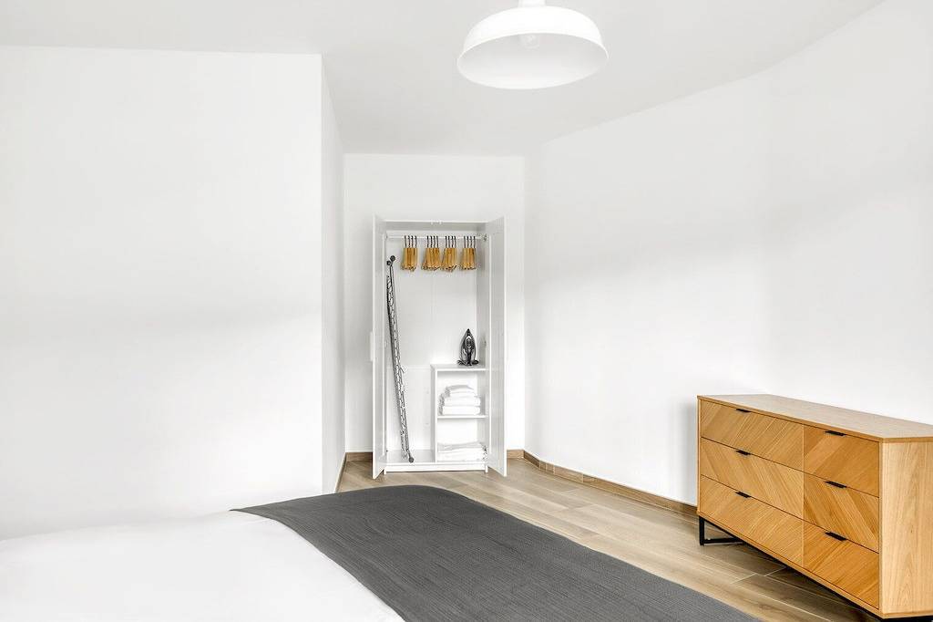 Ganze Wohnung, New build Eich 1Br w/ Balcony & Elevator, nr bus station, by Blueground in Luxemburg (Stadt), Luxemburg