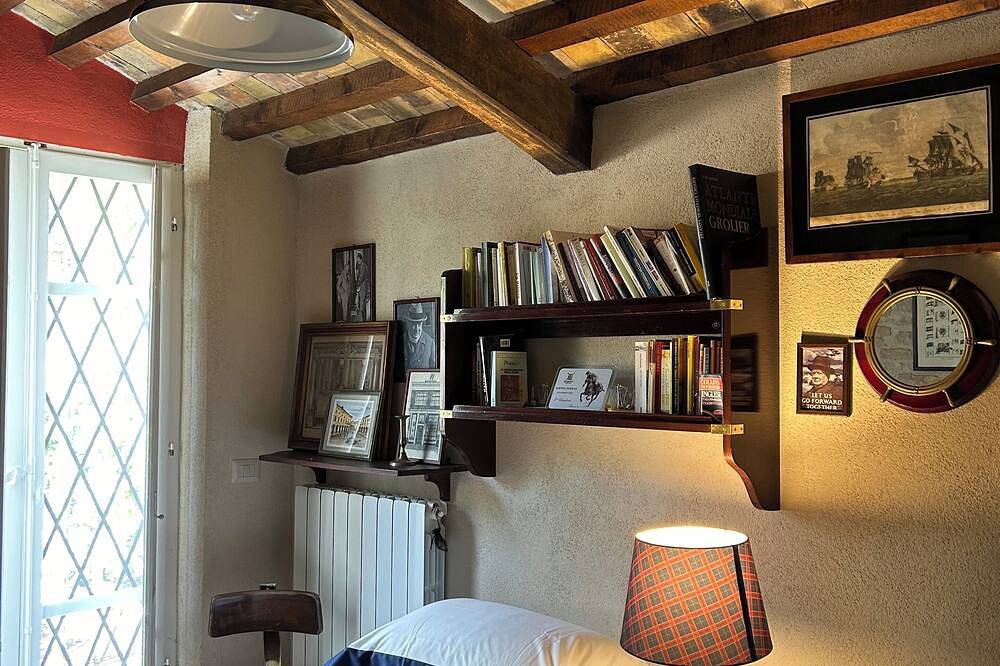 Amazing villa with swimming pool into the nature with view over the Adriatic sea in Treia (Italien), Macerata Provinz