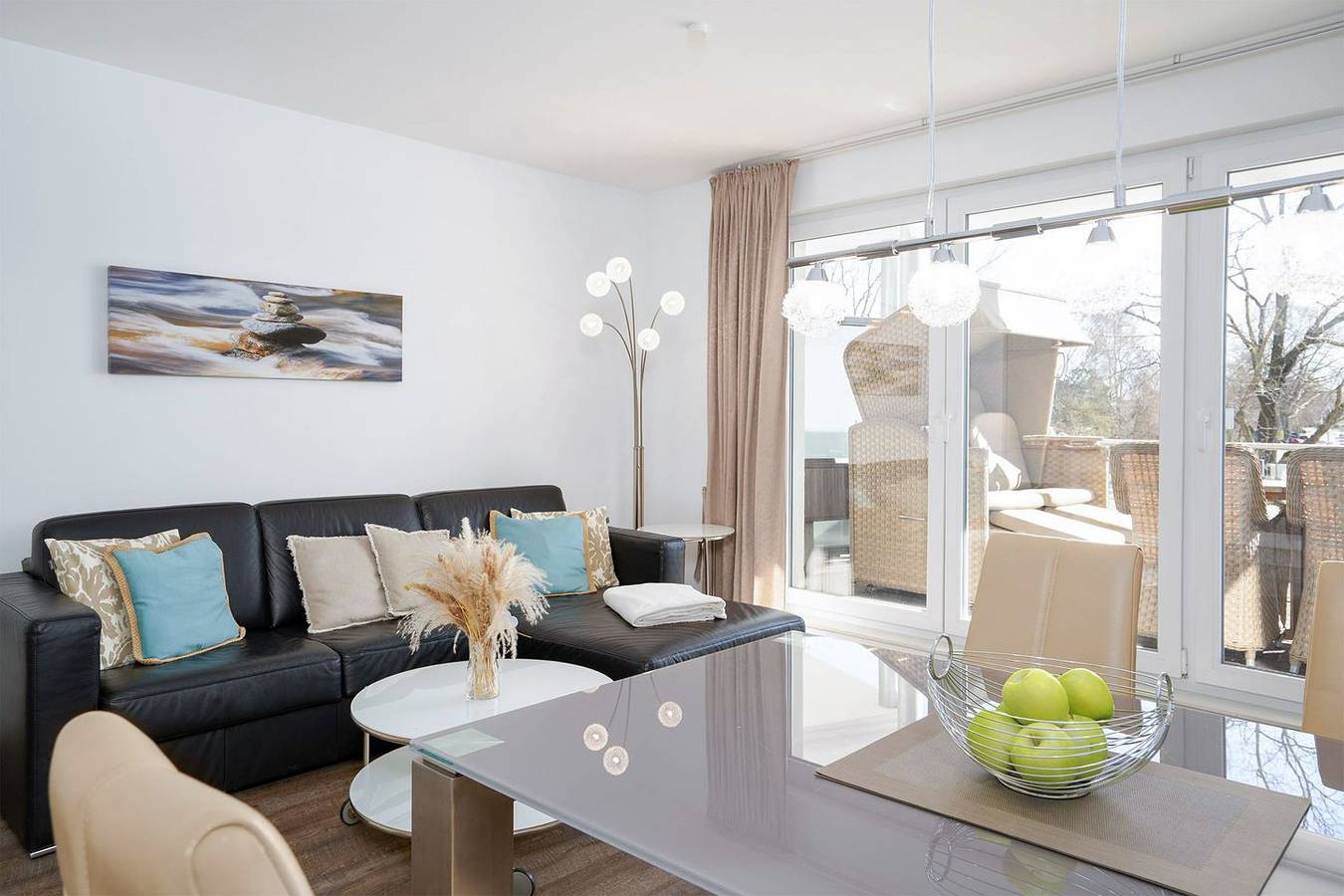 Ganze Wohnung, Schönes Ferienapartment "Carpe Diem" für 3 Personen mit 2 Balkonen & Ostseeblick in Pelzerhaken Strand, Südstrand Pelzerhaken