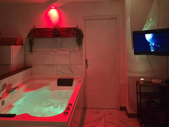 Appartement de vacances pour 4 personnes, avec Balcon et Jacuzzi