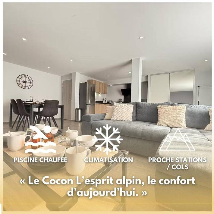 Gîte pour 6 personnes, avec vue ainsi que piscine et terrasse à Saint-Avre