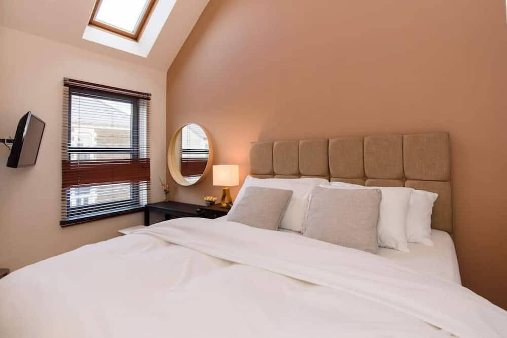 Cloudstream Joy - Relax in the City | 2 Bed Duplex House w/Hot Tub in Cardiff, Cardiff region