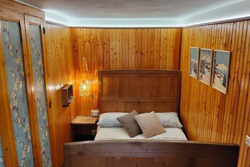 The mountain Cabin in Scopa, Walliser Alpen