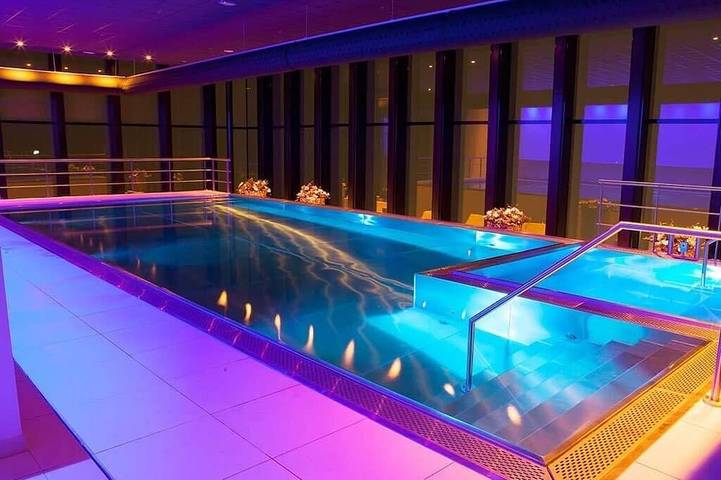 Hotel für 2 Personen, mit Pool und Sauna - 1