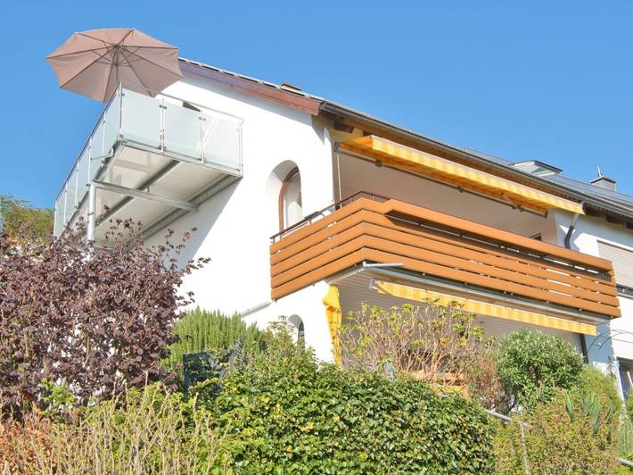 Ferienwohnung für 4 Personen, mit Balkon und Garten sowie Seeblick in Überlingen - 2