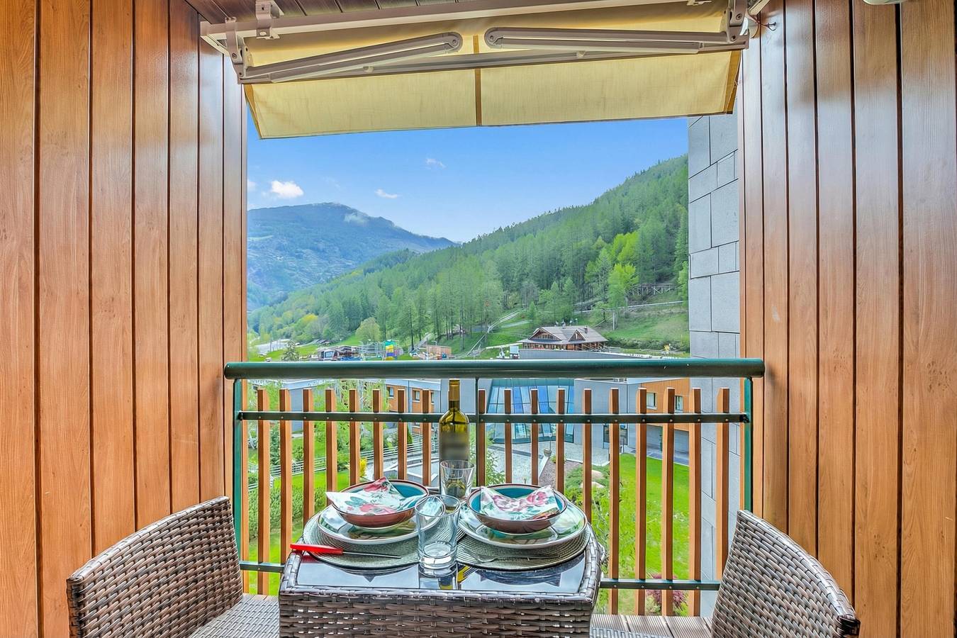 Ganze Wohnung, Il Mughetto Campo Smith On The Ski Slopes in Bardonecchia, Turin Provinz