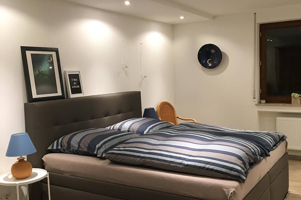 Ganze Wohnung, Gemütliche neu renovierte Ferienwohnung im Ruwertal in Kasel, Moseleifel