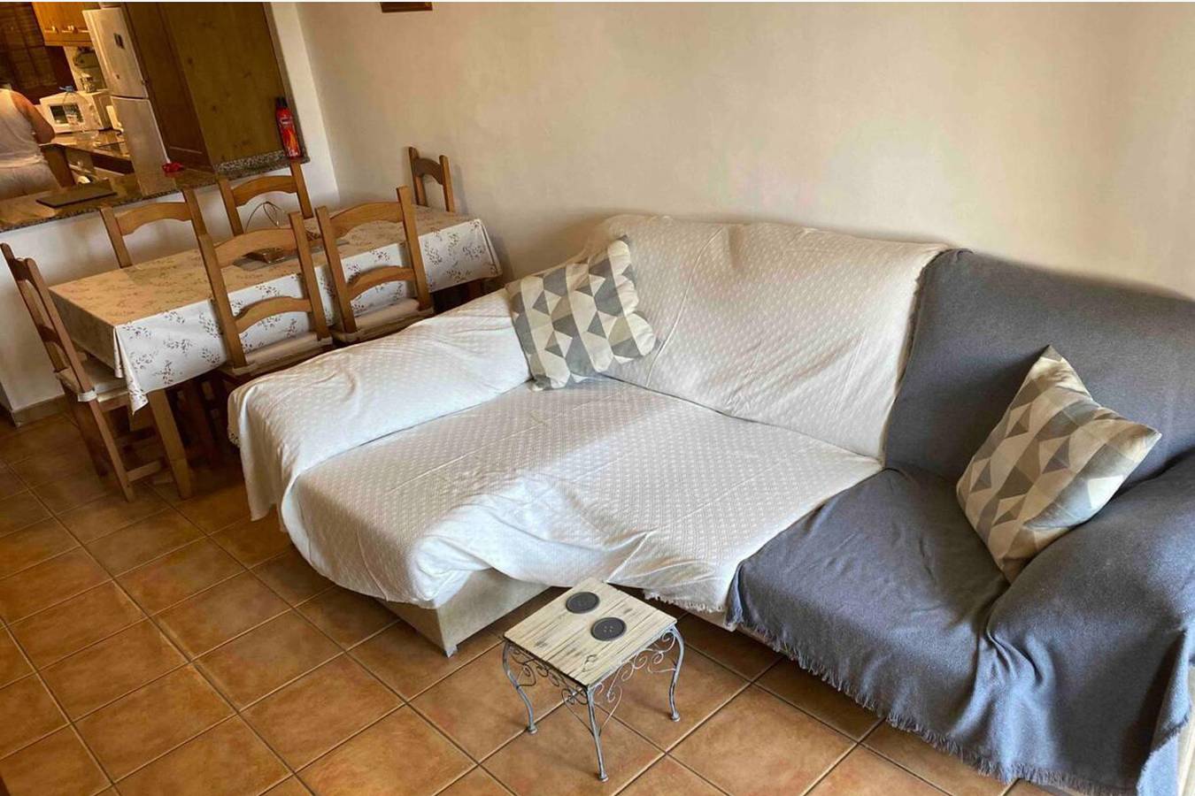 Entire holiday apartment, 3 Bed Apartment Sleeps 6 with Shared Pool in Roda Golf, San Javier