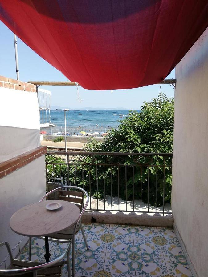 Double Room with Lake View in Pozzuoli, Neapel Provinz