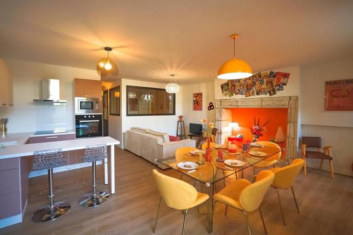 Appartement de vacances pour 8 personnes, avec jacuzzi et terrasse à Agen