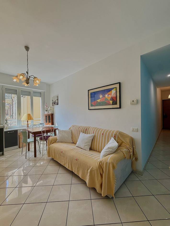 Apartamento entero, Apartamento 'Casa Di Fiorentino' con Balcón, Wi-Fi y Aire Acondicionado in San Remo, Sanremo Municipio