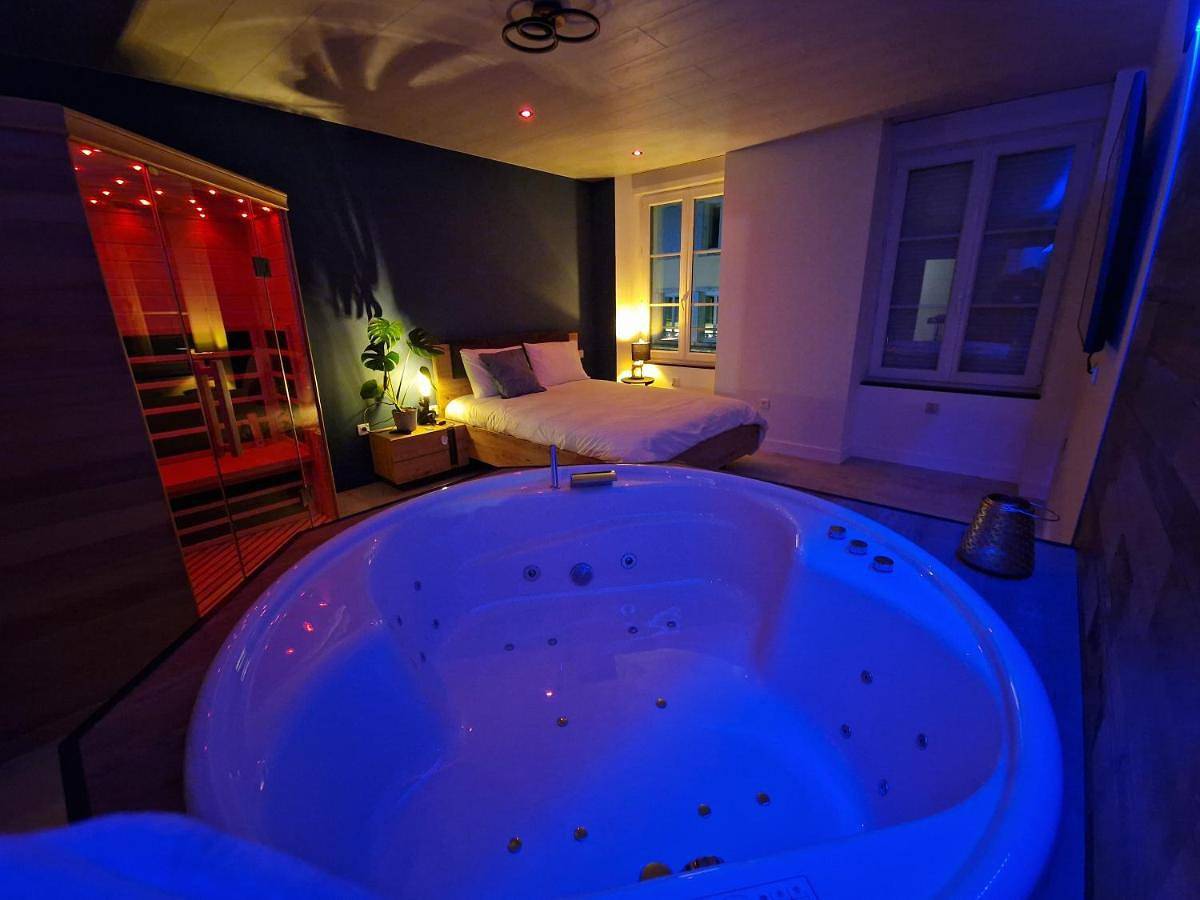 Appartement entier, Deluxe Apartment in Arbois (homonymie), Jura Francais
