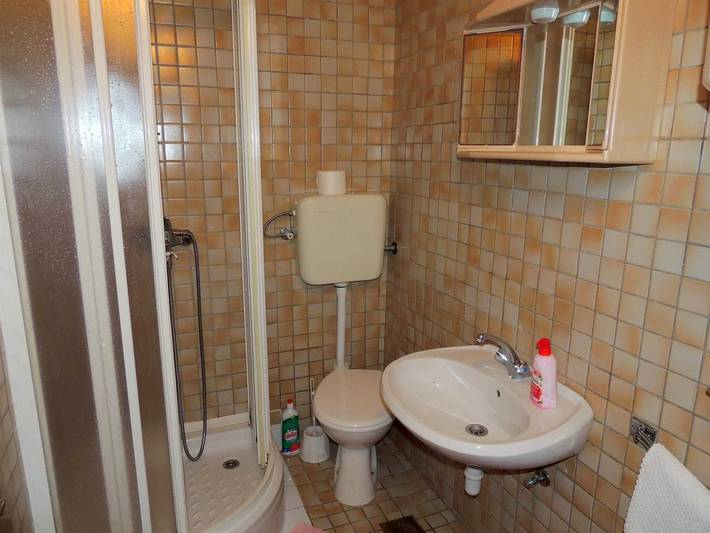 Ferienwohnung für 4 Personen, mit Terrasse in Malinska - 2