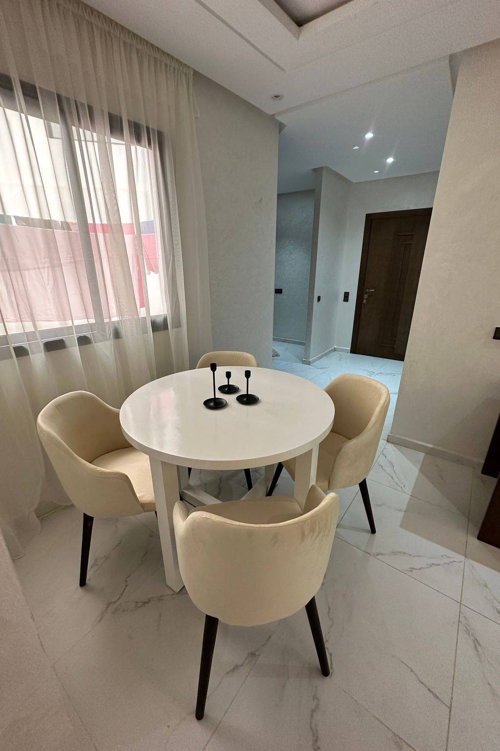 Apartamento entero, Brand New! 3 Bedroom Family Apartment in The Center of Kenitra in Kenitra, Rabat-Salé-Kenitra