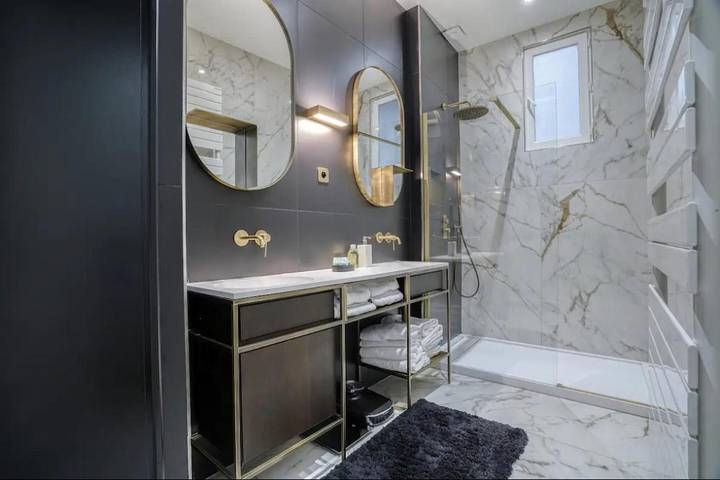 Chambre d’hôte pour 8 personnes à Paris - 3