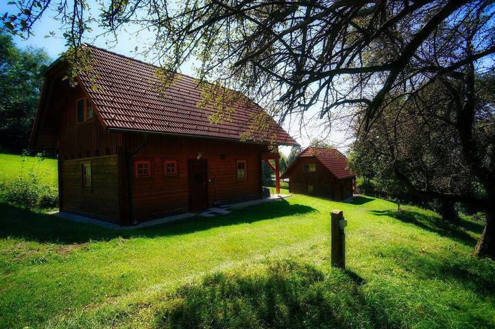 Bauernhof für 4 Personen, mit Balkon und Garten sowie Sauna und Seeblick in der Oststeiermark